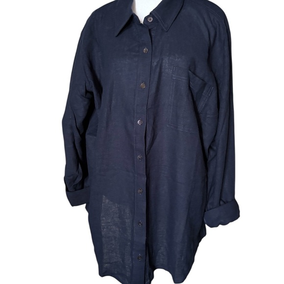 Susan Graver Dresses & Skirts - Susan Graver Navy Button Down Shirt 55% Linen 45% Rayon